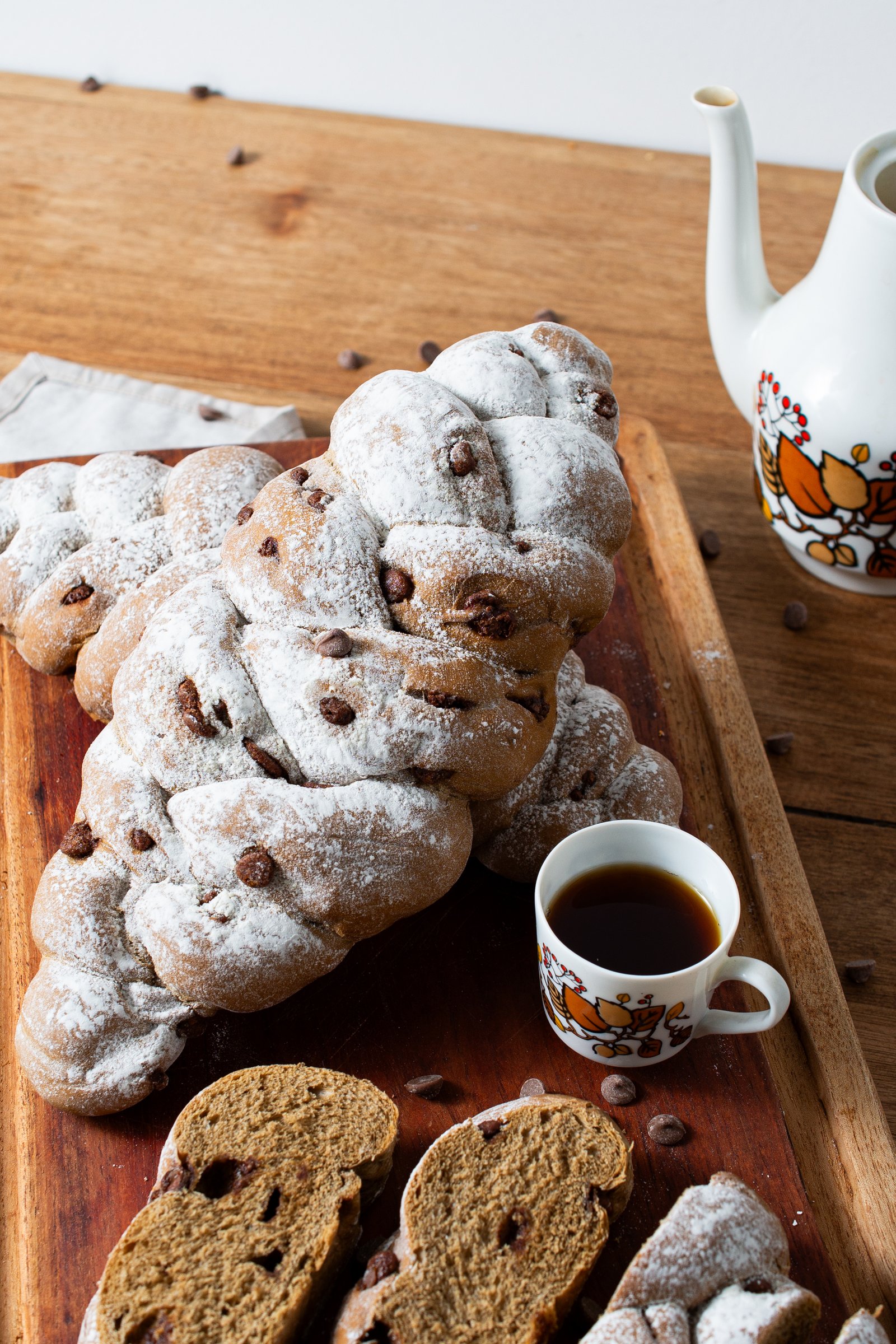 Pão de Chocolate com Café - foto cortada